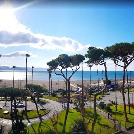 Villa Oplonti - Tra Napoli, Pompei E Sorrento ตอร์เร อันนุนซิอาตา ภายนอก รูปภาพ